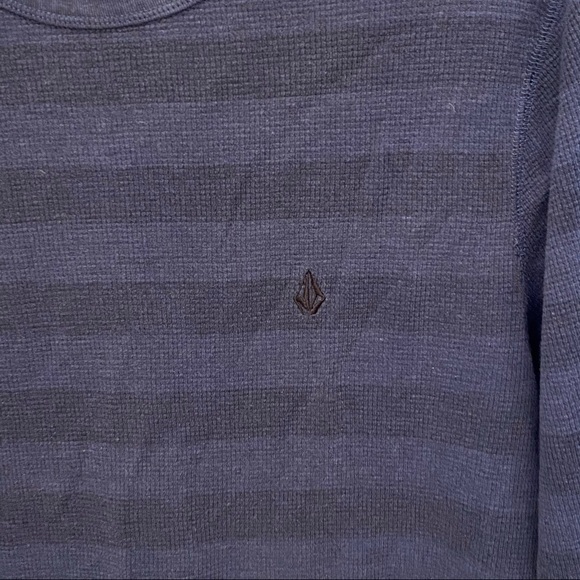 VOLCOM Blue Striped Long Sleeve Top Size Small - Picture 5 of 5